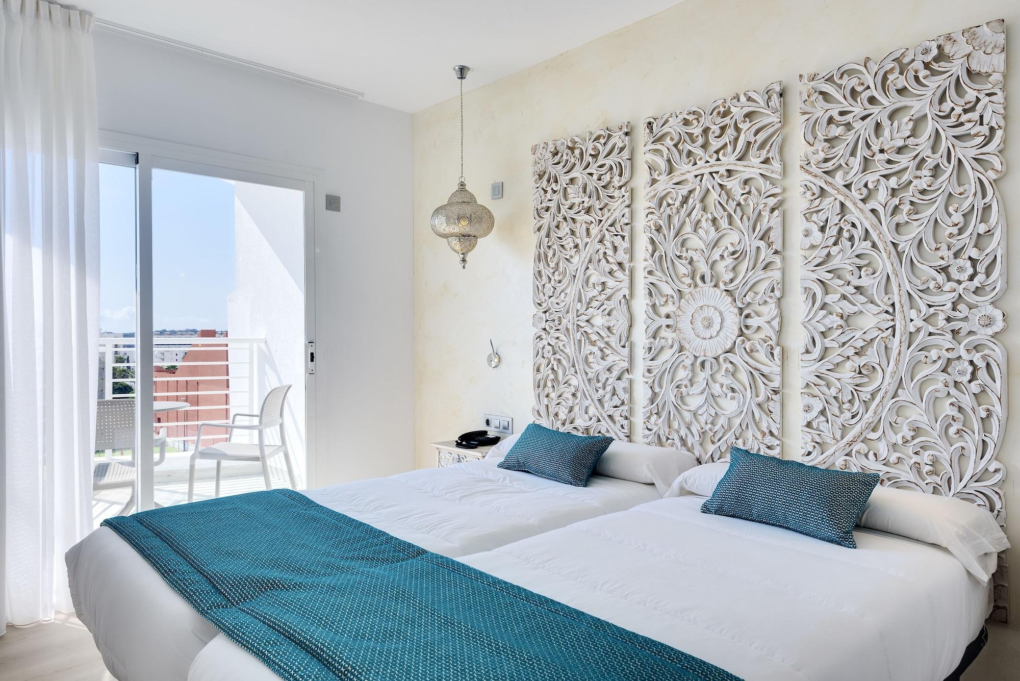 Cala Millor Garden Hotel - Adults Only Dış mekan fotoğraf