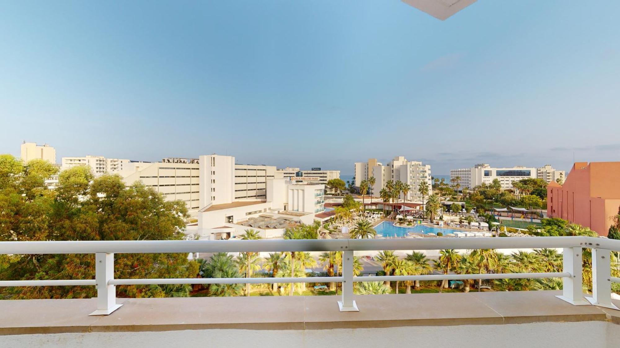 Cala Millor Garden Hotel - Adults Only Dış mekan fotoğraf
