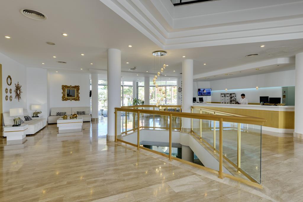 Cala Millor Garden Hotel - Adults Only Dış mekan fotoğraf